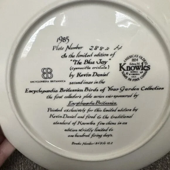 Knowles Kevin Daniel The Blue Jay Birds of Your Garden Collection 1985 - Picture 2 of 2